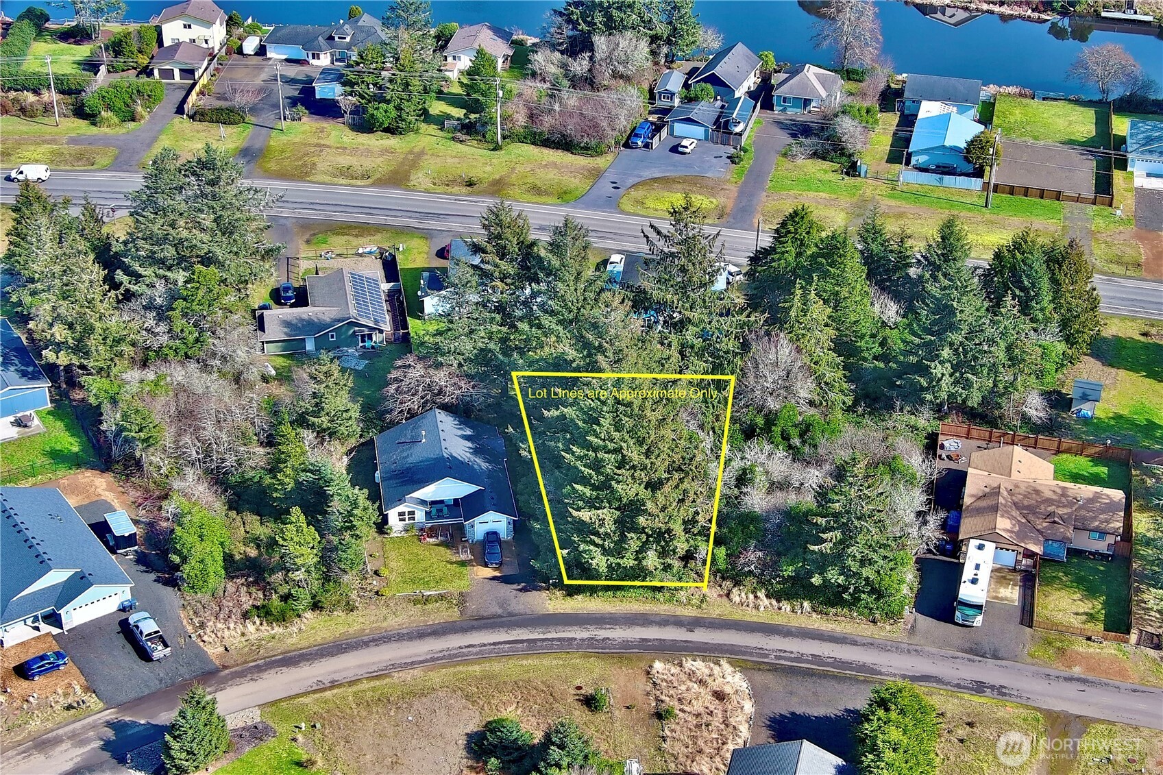 138 N Razor Clam Drive Property Photo 3