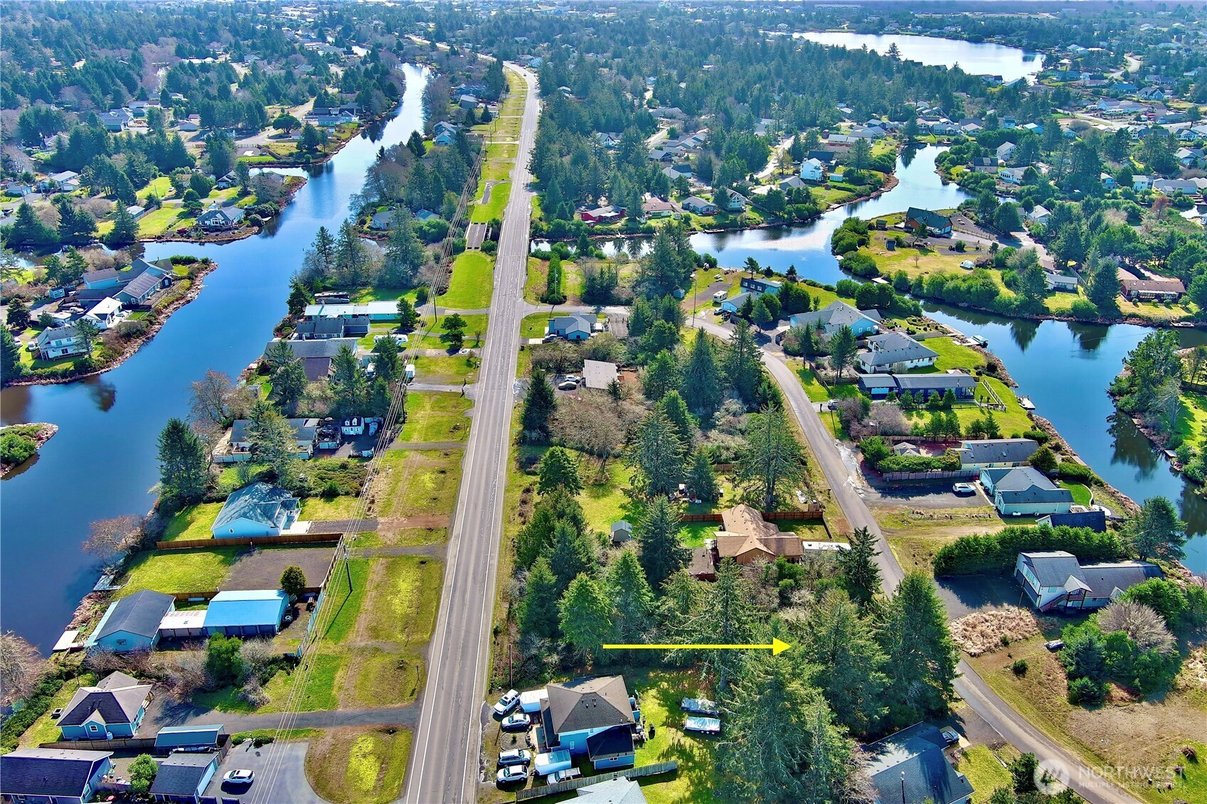 138 N Razor Clam Drive Property Photo 7