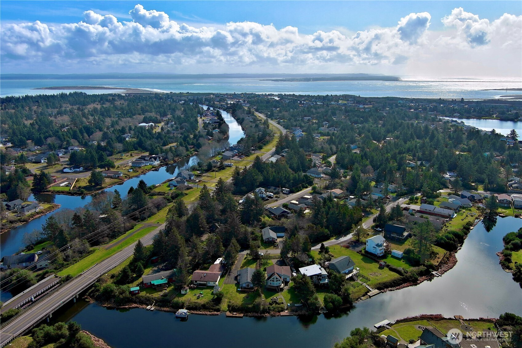 138 N Razor Clam Drive Property Photo 13