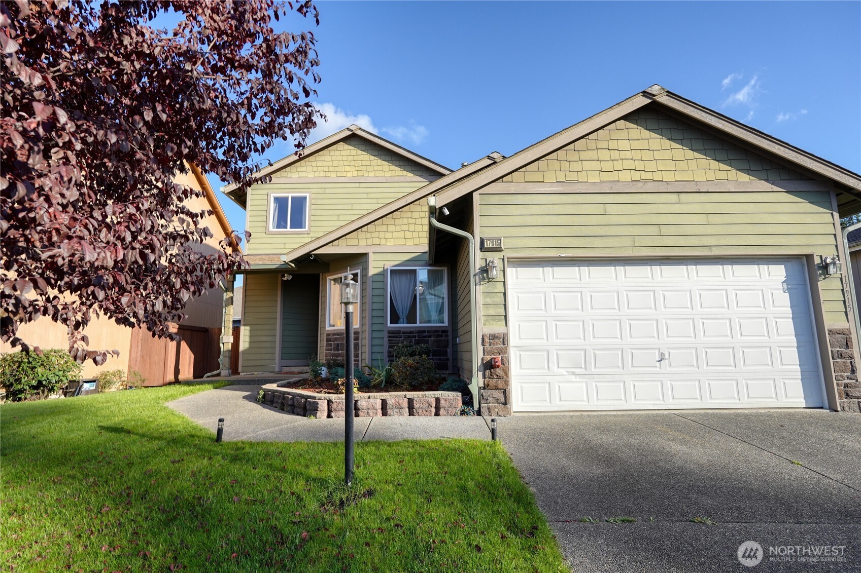 17915 25th Avenue Property Photo