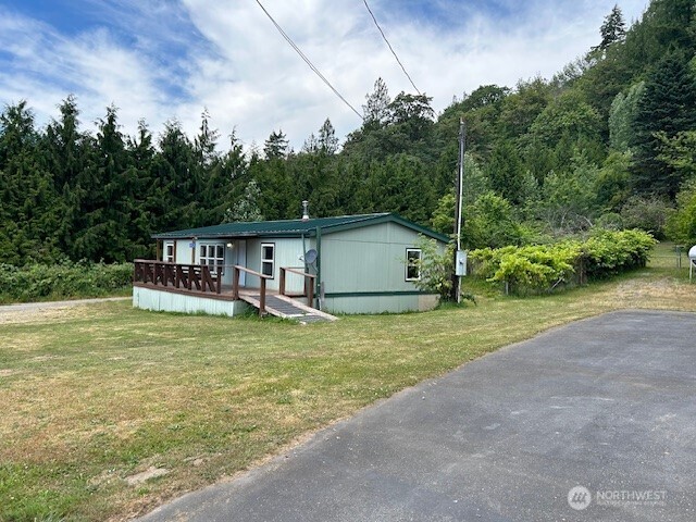 45125 Main Street Property Photo
