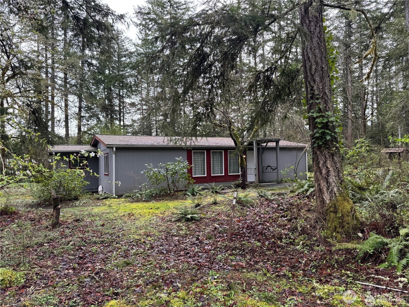 295536 Highway 101 Property Photo 24