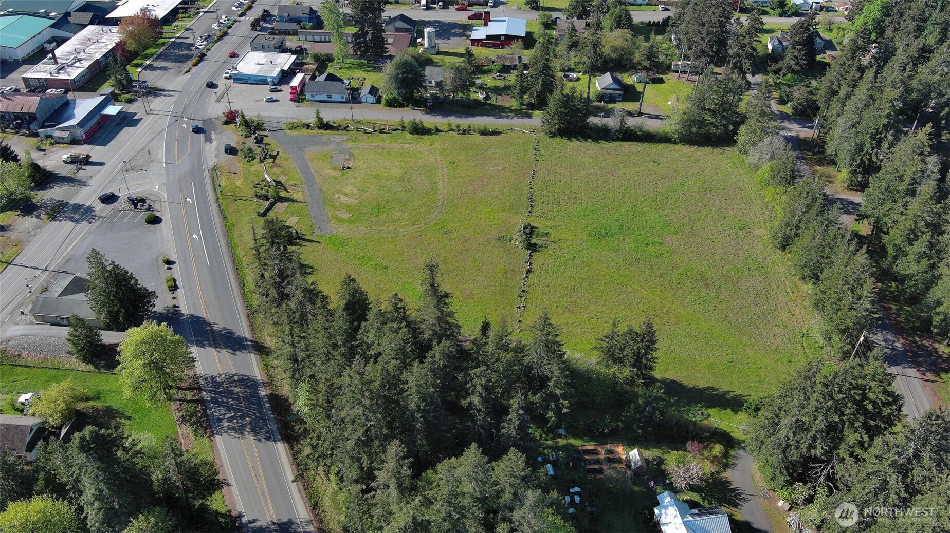 30 Bowen Street Property Photo 6