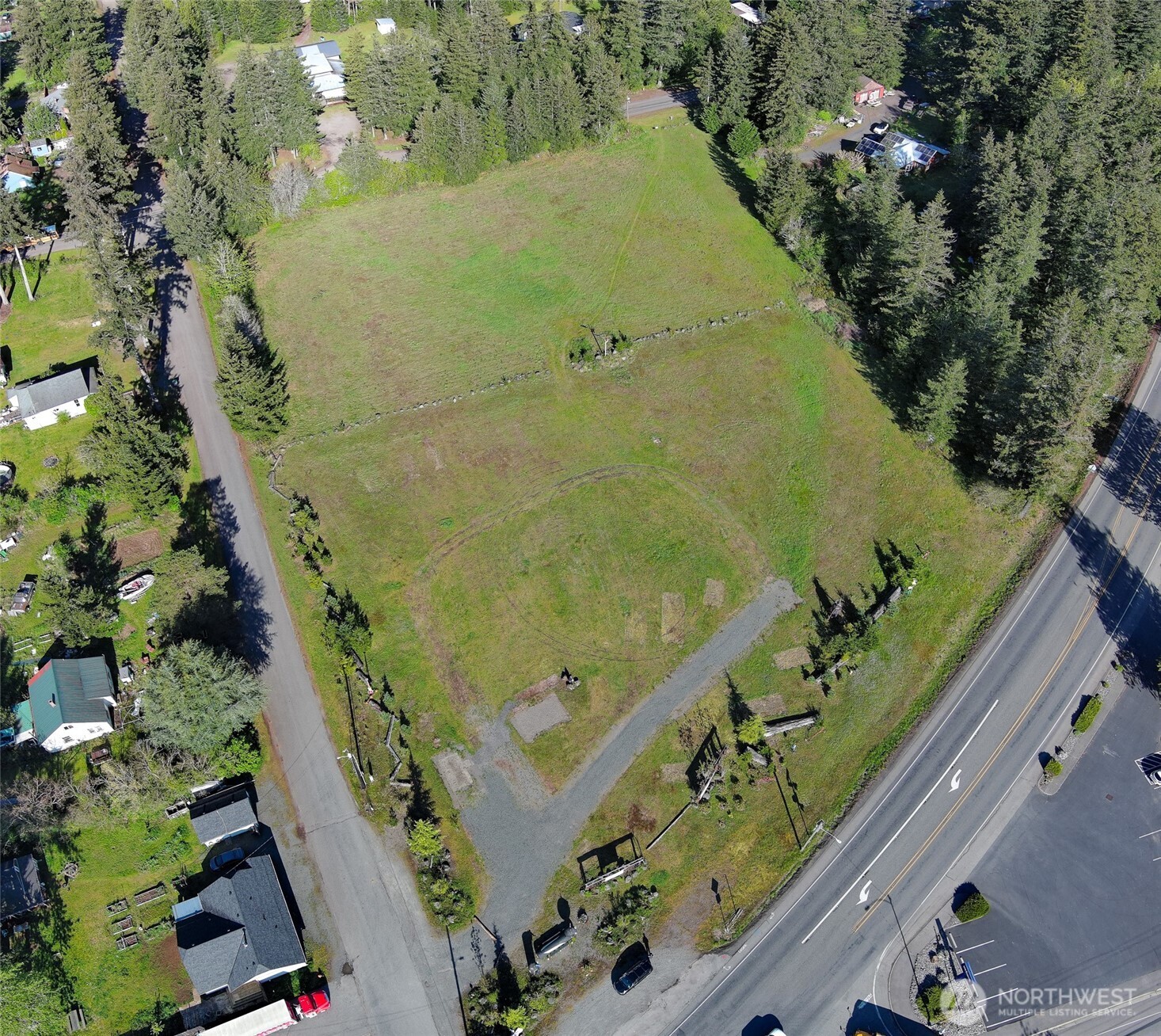 30 Bowen Street Property Photo 14