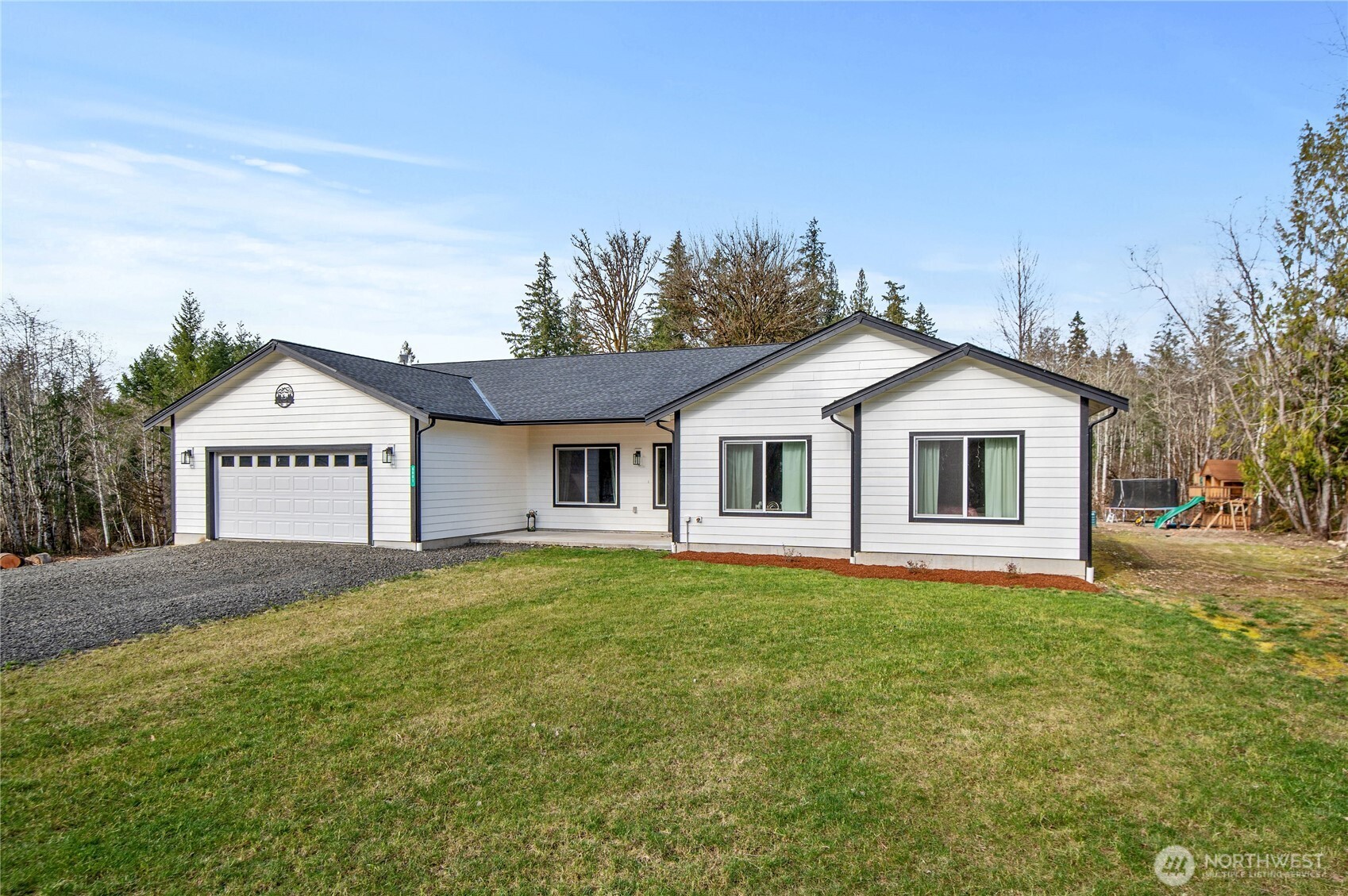 6681 E Grapeview Loop Road Property Photo