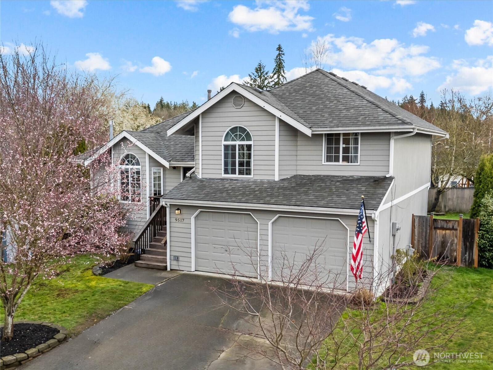 9517 53rd Avenue Property Photo
