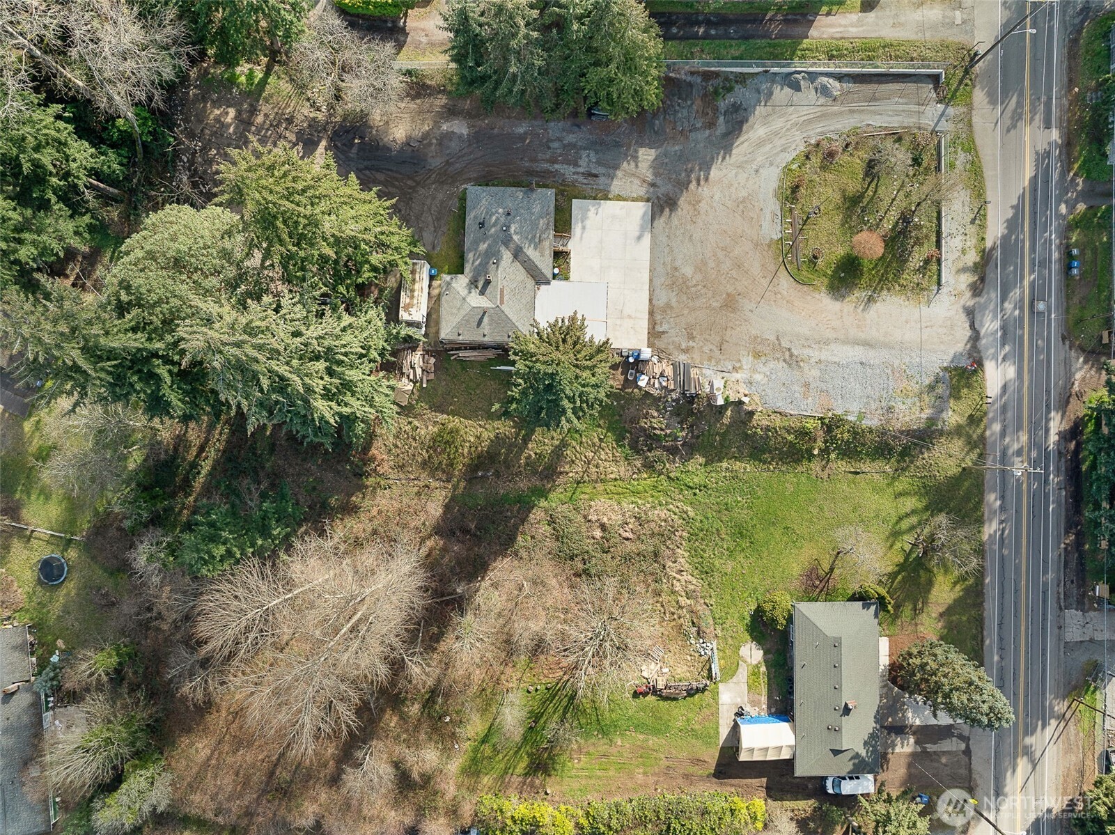 14056 14040 8th Avenue Property Photo 5