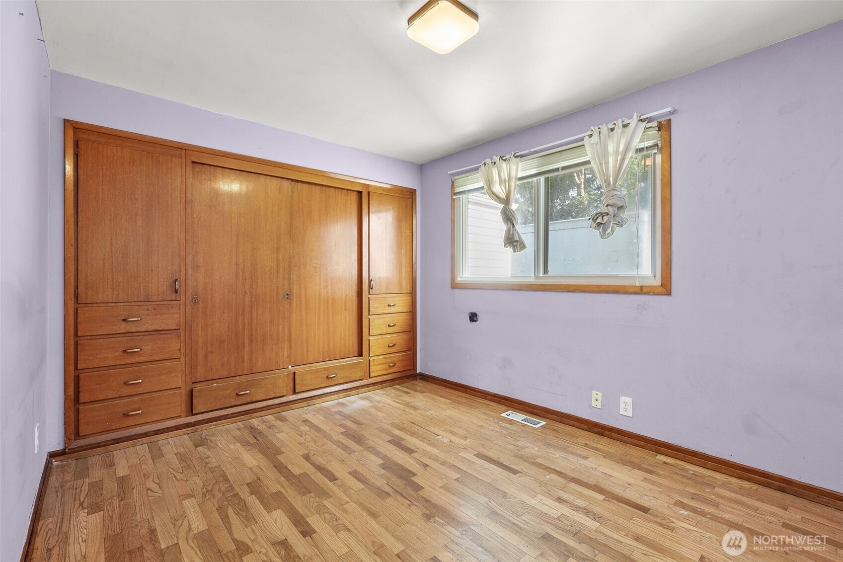14056 14040 8th Avenue Property Photo 10