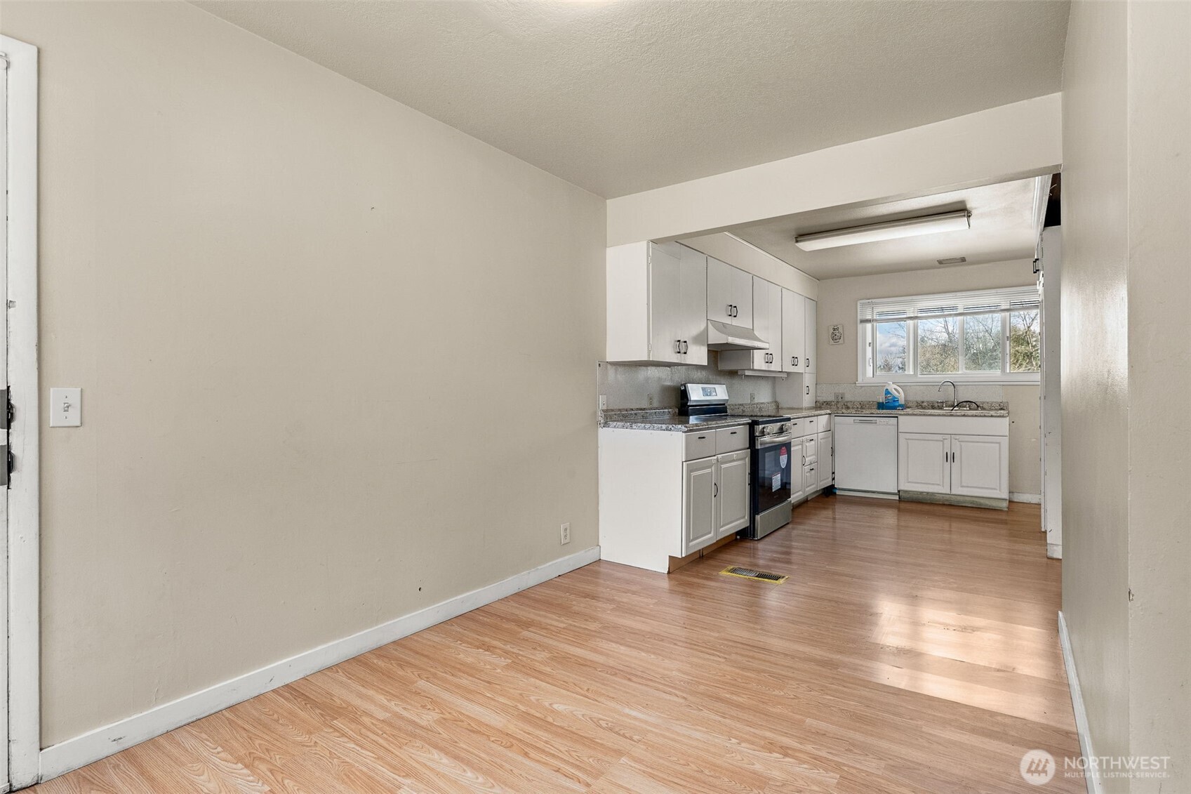14056 14040 8th Avenue Property Photo 30