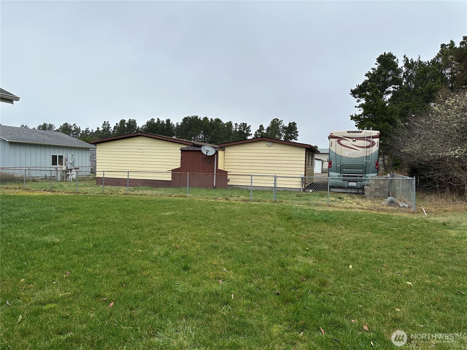 1323 196th Place Property Photo 5