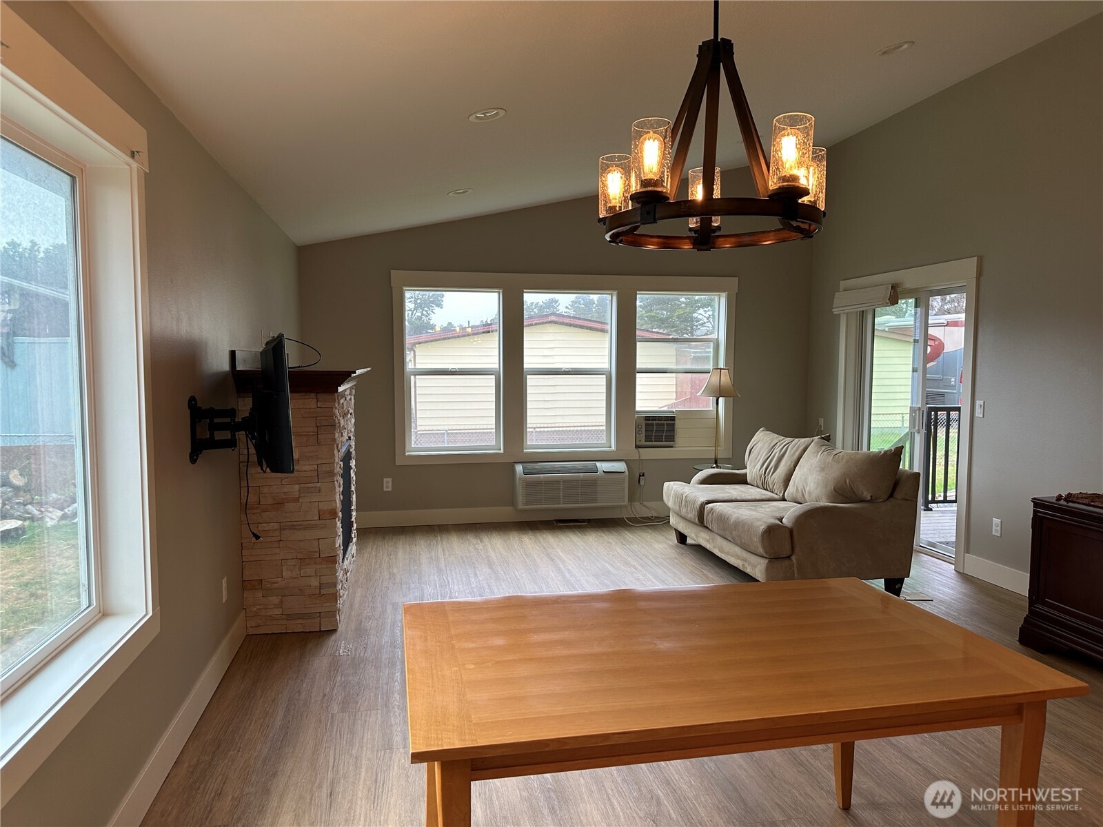 1323 196th Place Property Photo 10