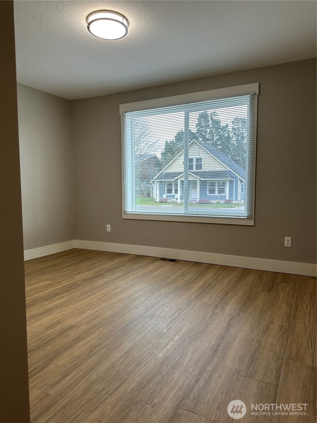 1323 196th Place Property Photo 19