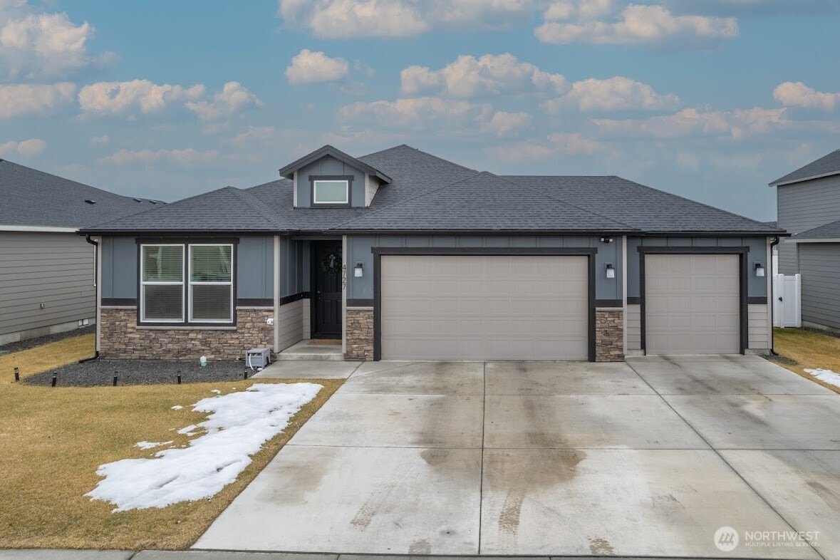 4727 W Junco Street Property Photo