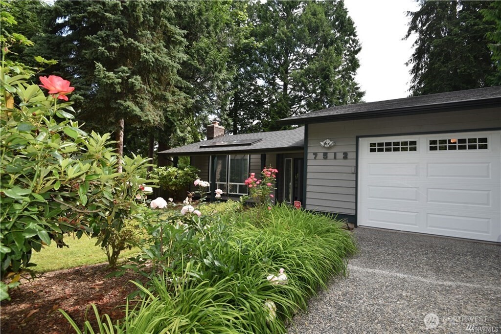 7512 144th Avenue Property Photo