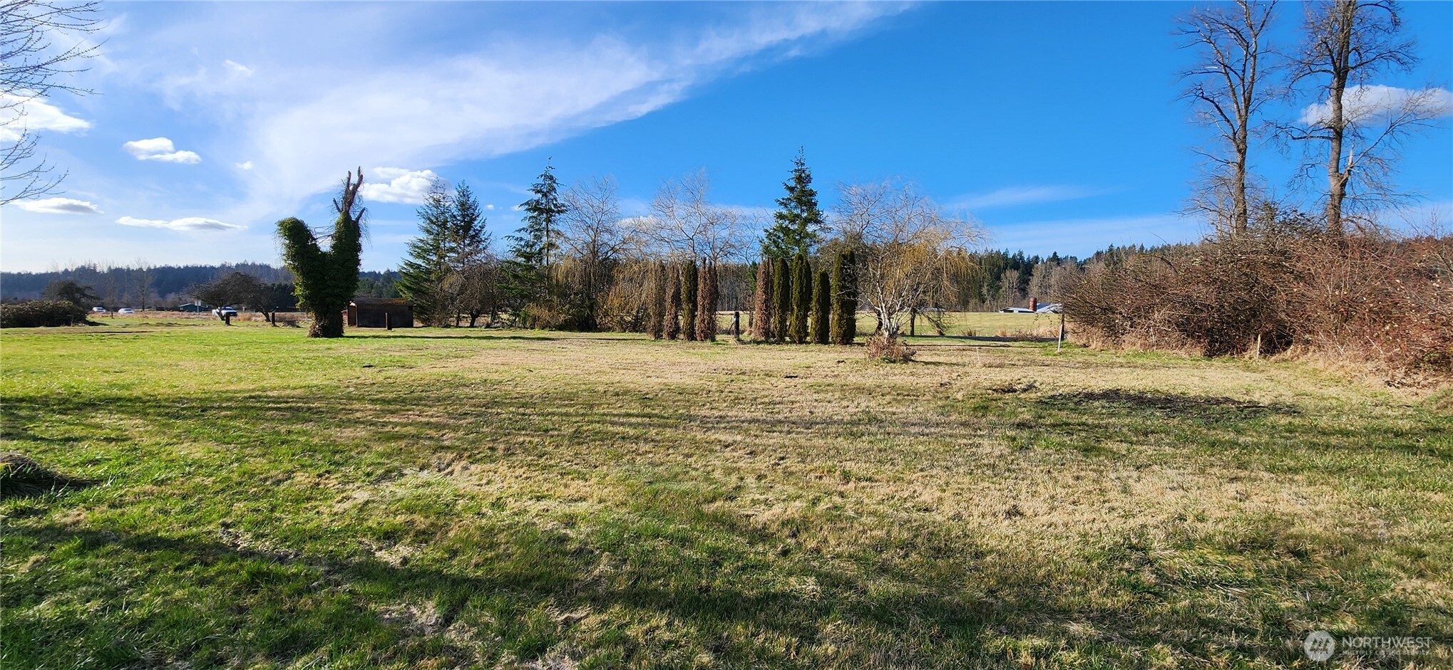 4 Xx Pioneer Way Property Photo
