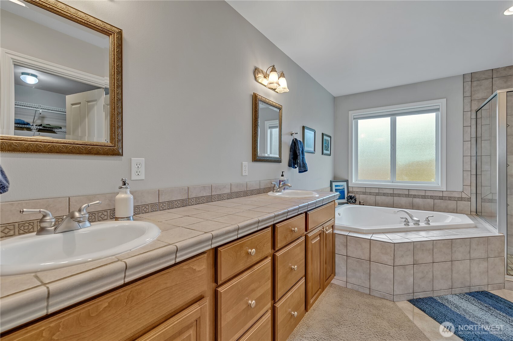 1425 S Sunset Drive Property Photo 36