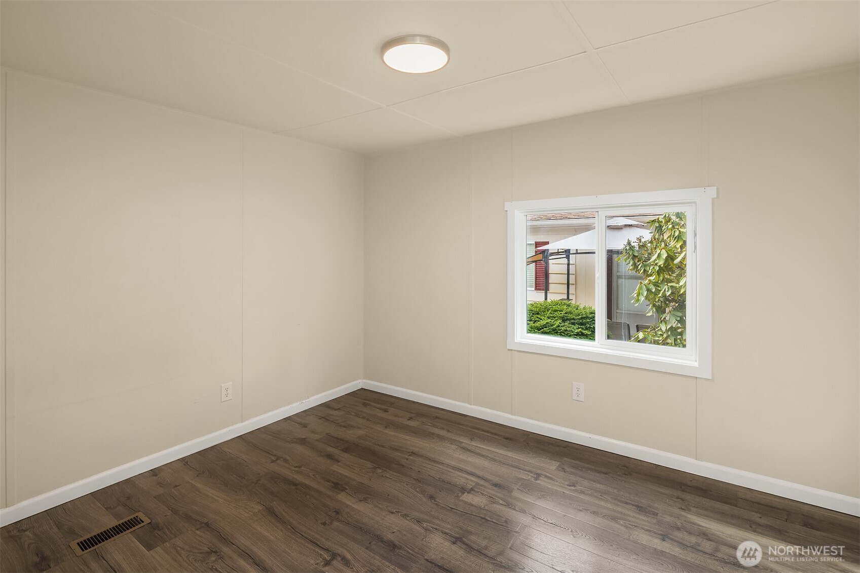 201 Se Union Avenue 58 Property Photo 21