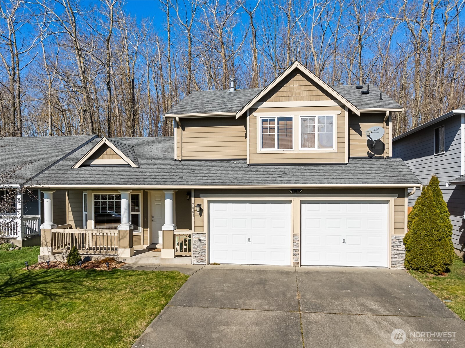 7441 Seashell Way Property Photo