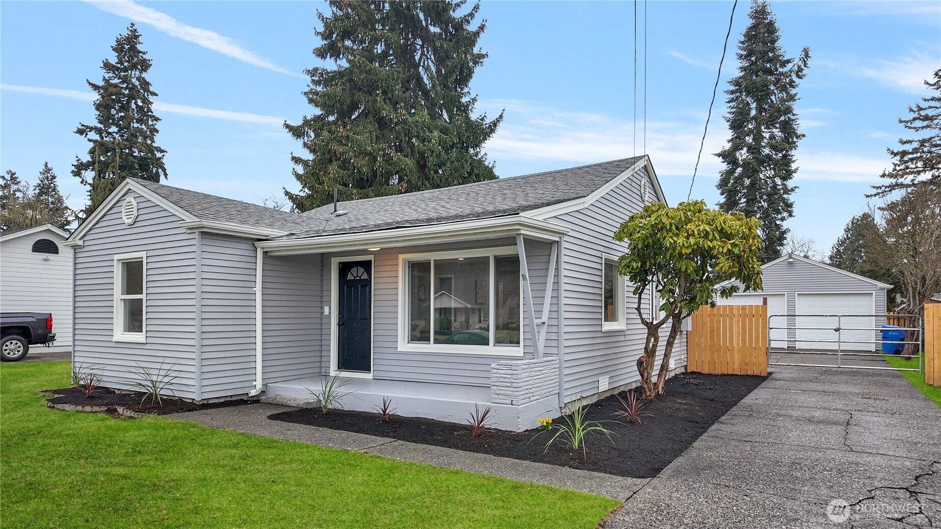 1705 7th Ave Property Photo