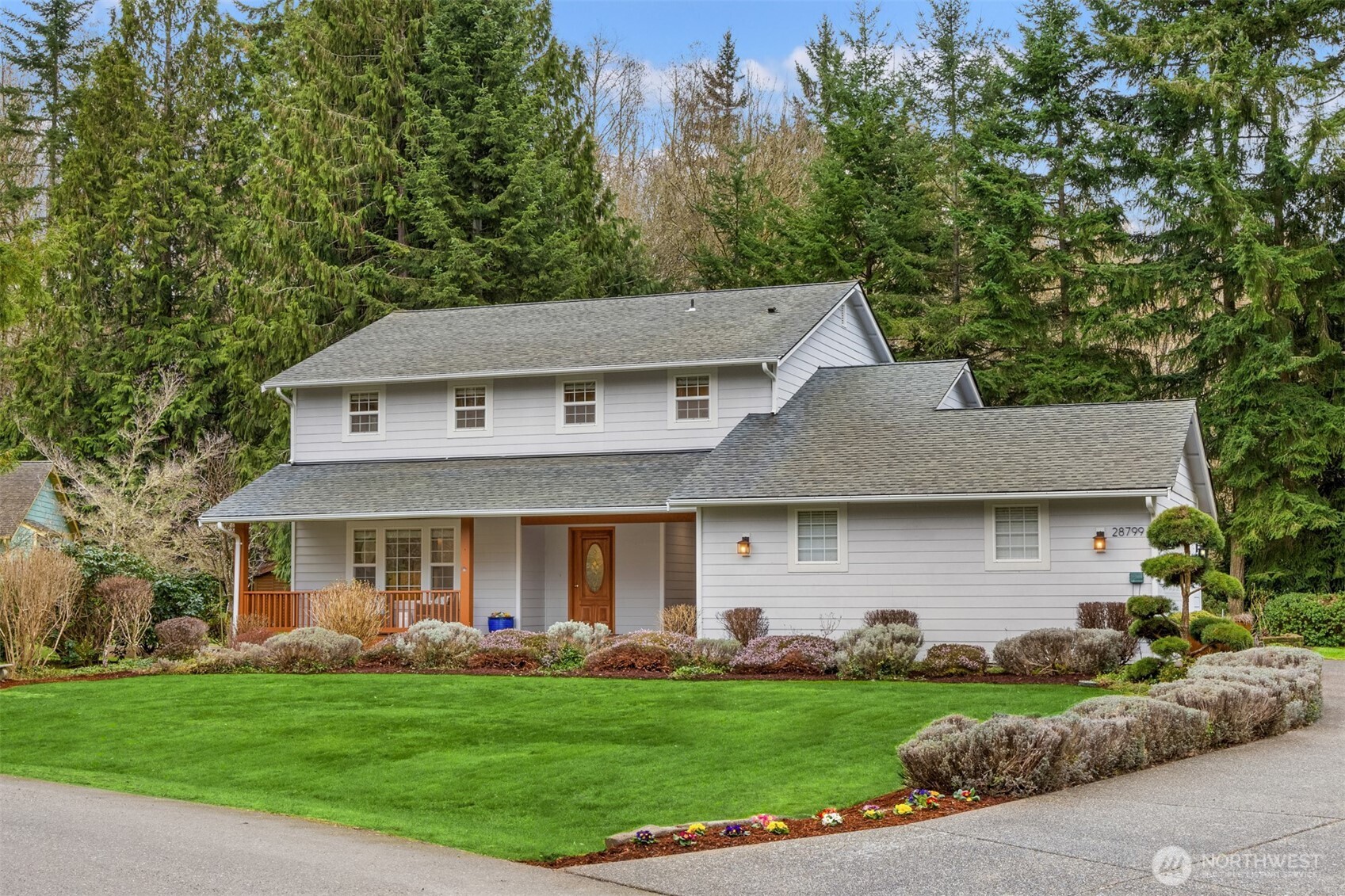 28799 Gresham Place Property Photo