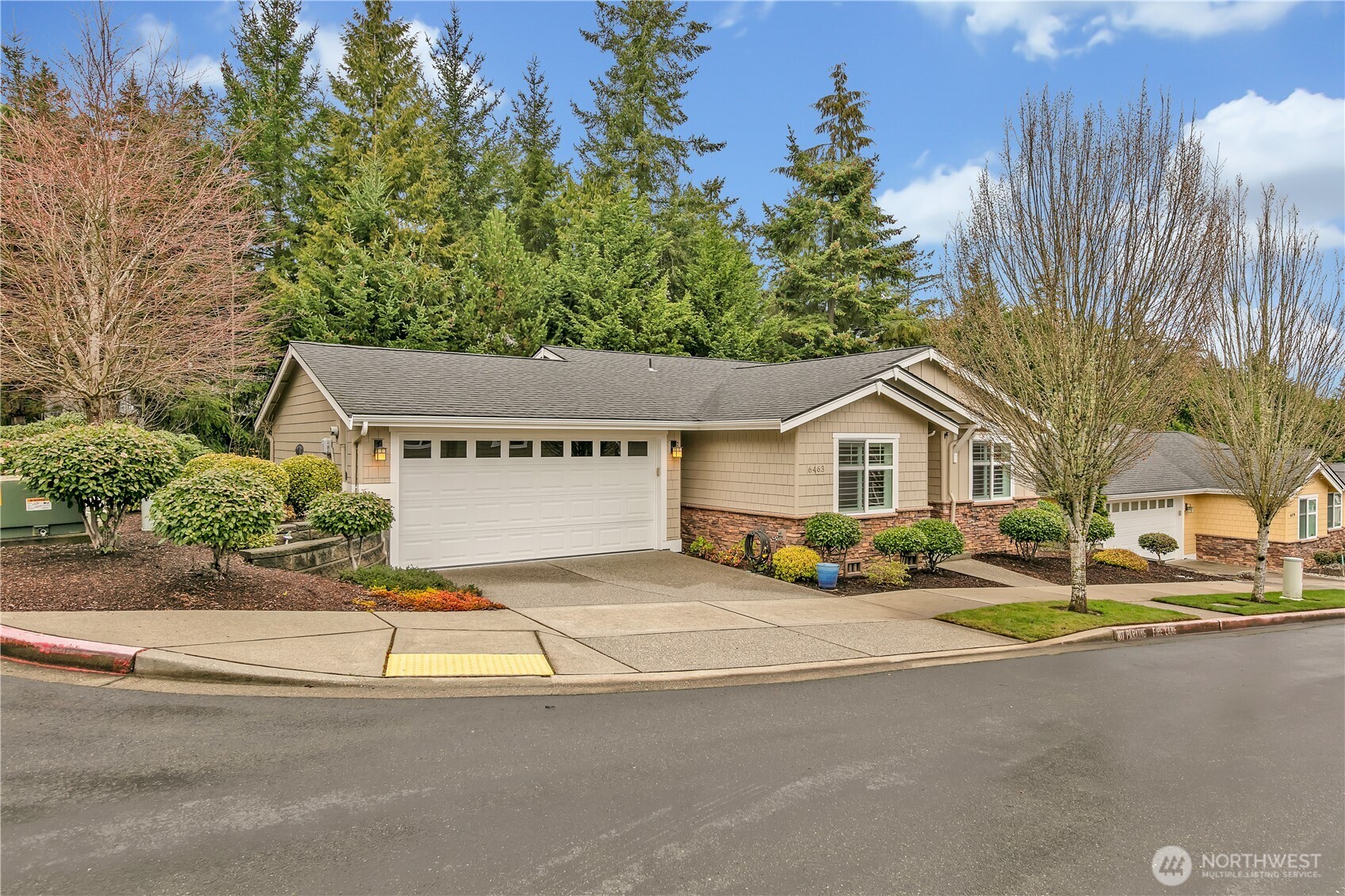 6463 Hunt Highlands Loop Property Photo