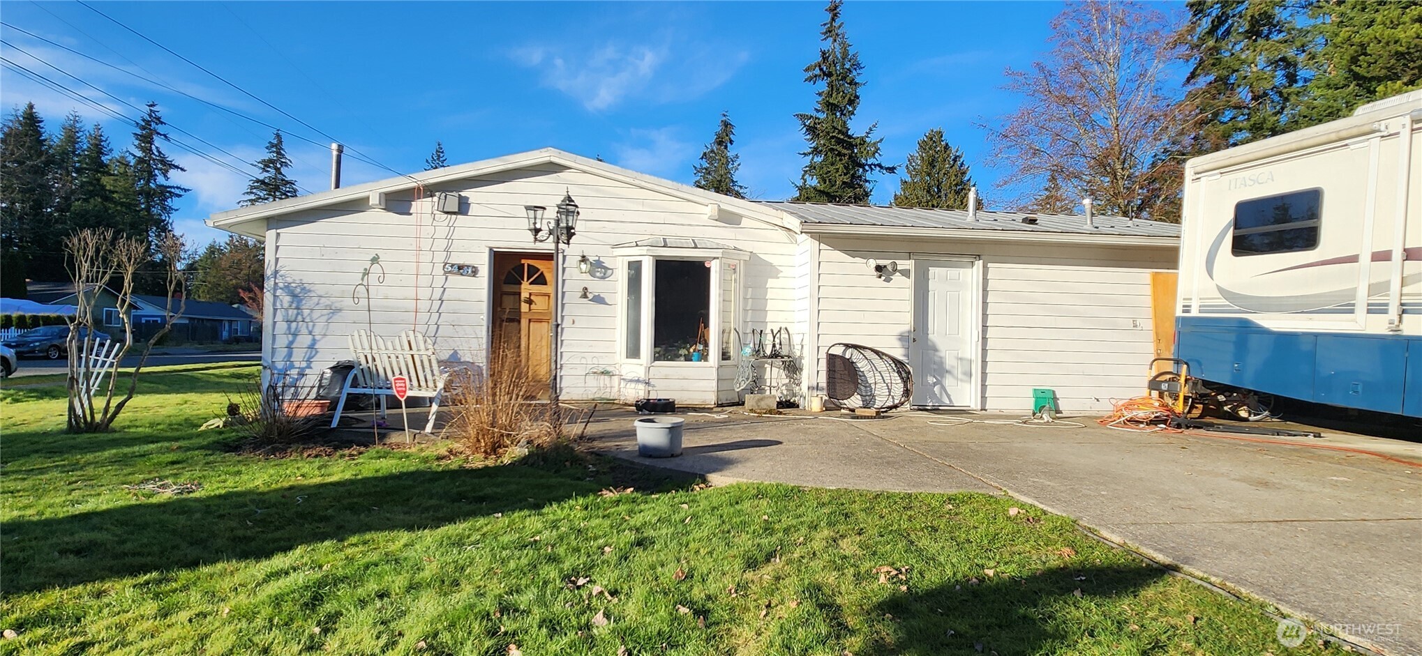 5431 206th Street Property Photo