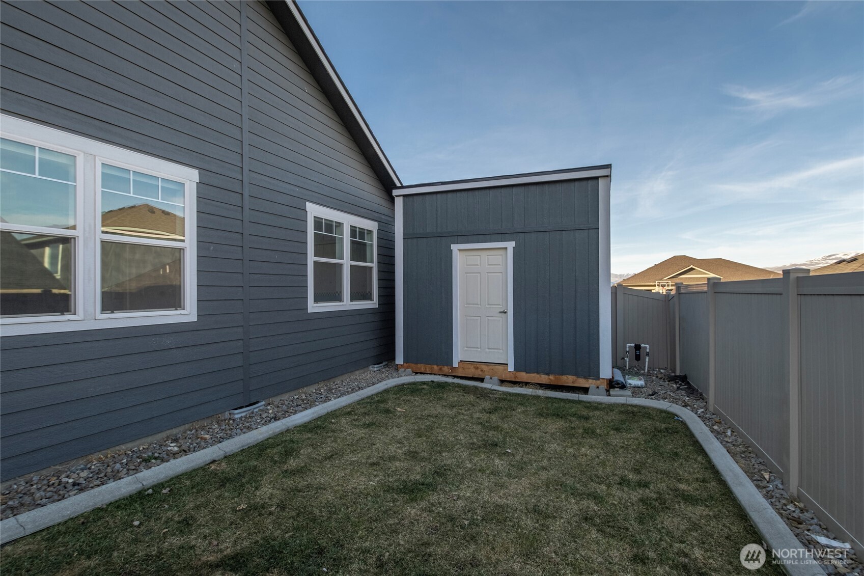 1743 Brambling Brae Lane Property Photo 10