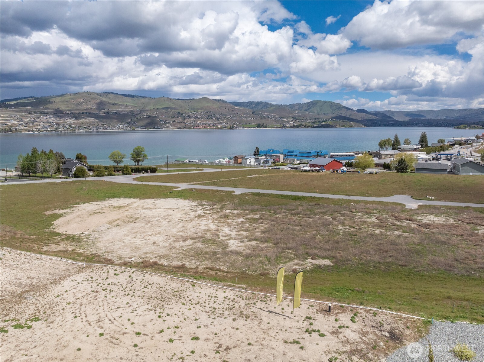 55 Loretta Lane Property Photo 23
