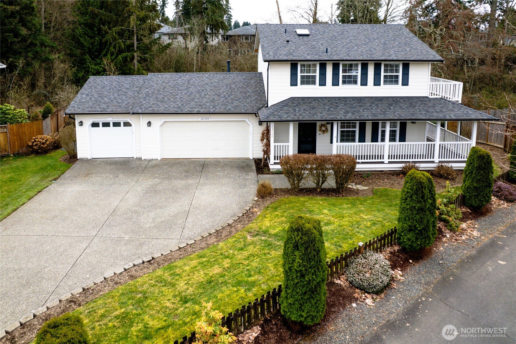 13709 45th Drive Property Photo