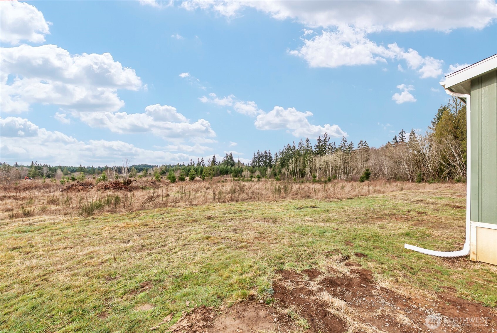142 Maplecreek Lane Property Photo 34