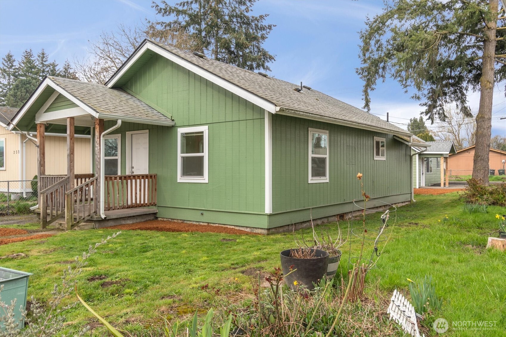 263 17th Avenue Property Photo