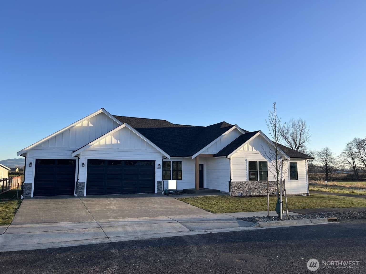 2062 Bowfin Way Property Photo