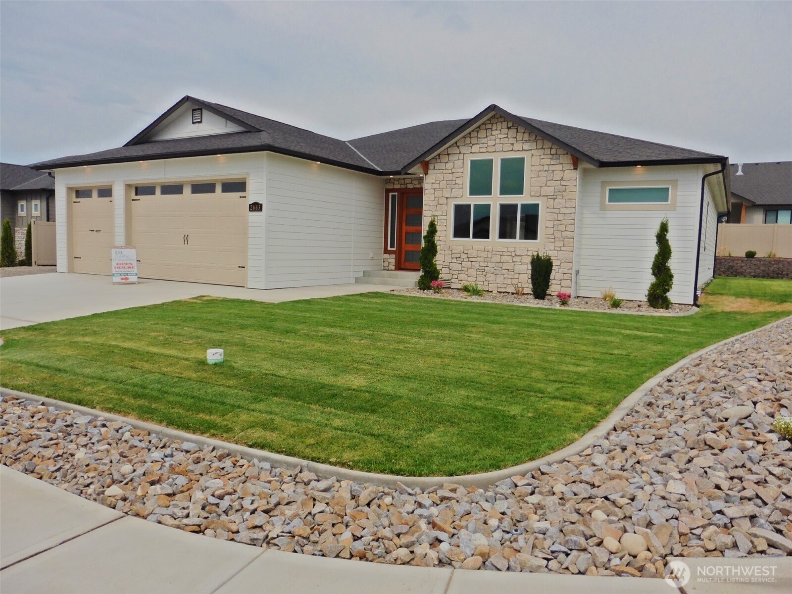 2663 7th Street Property Photo