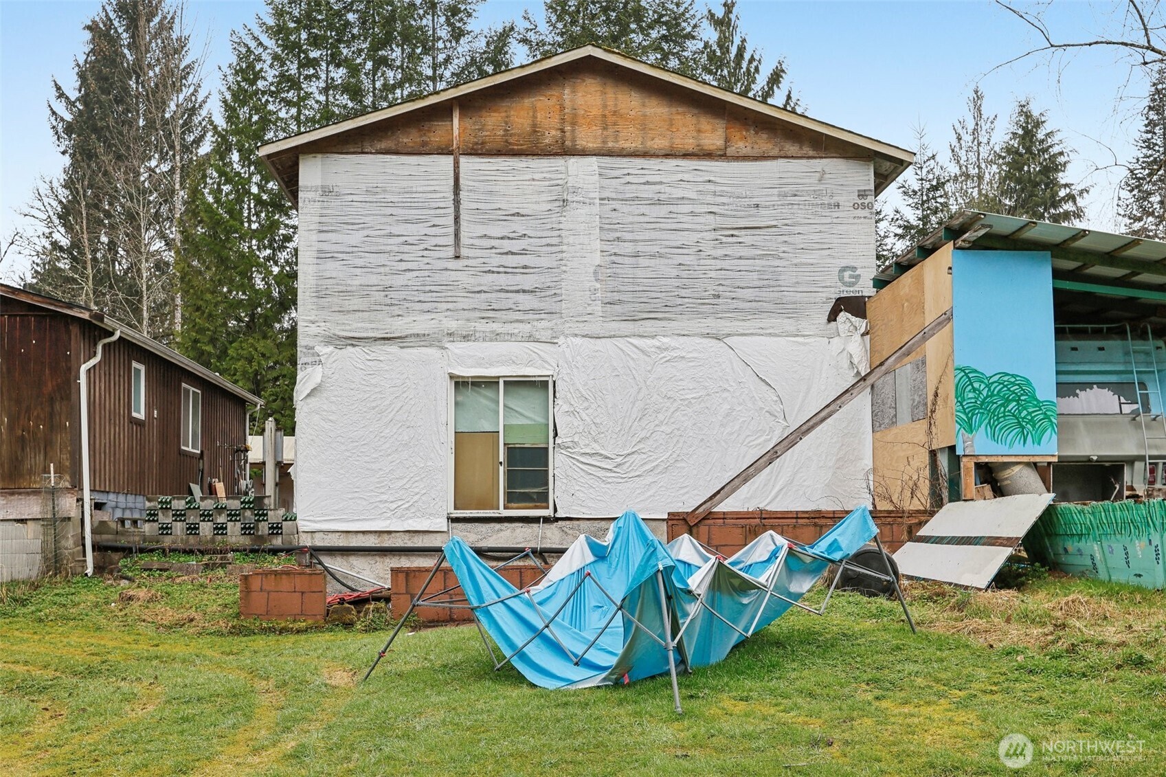 12712 Jordan Trails Road Property Photo 4