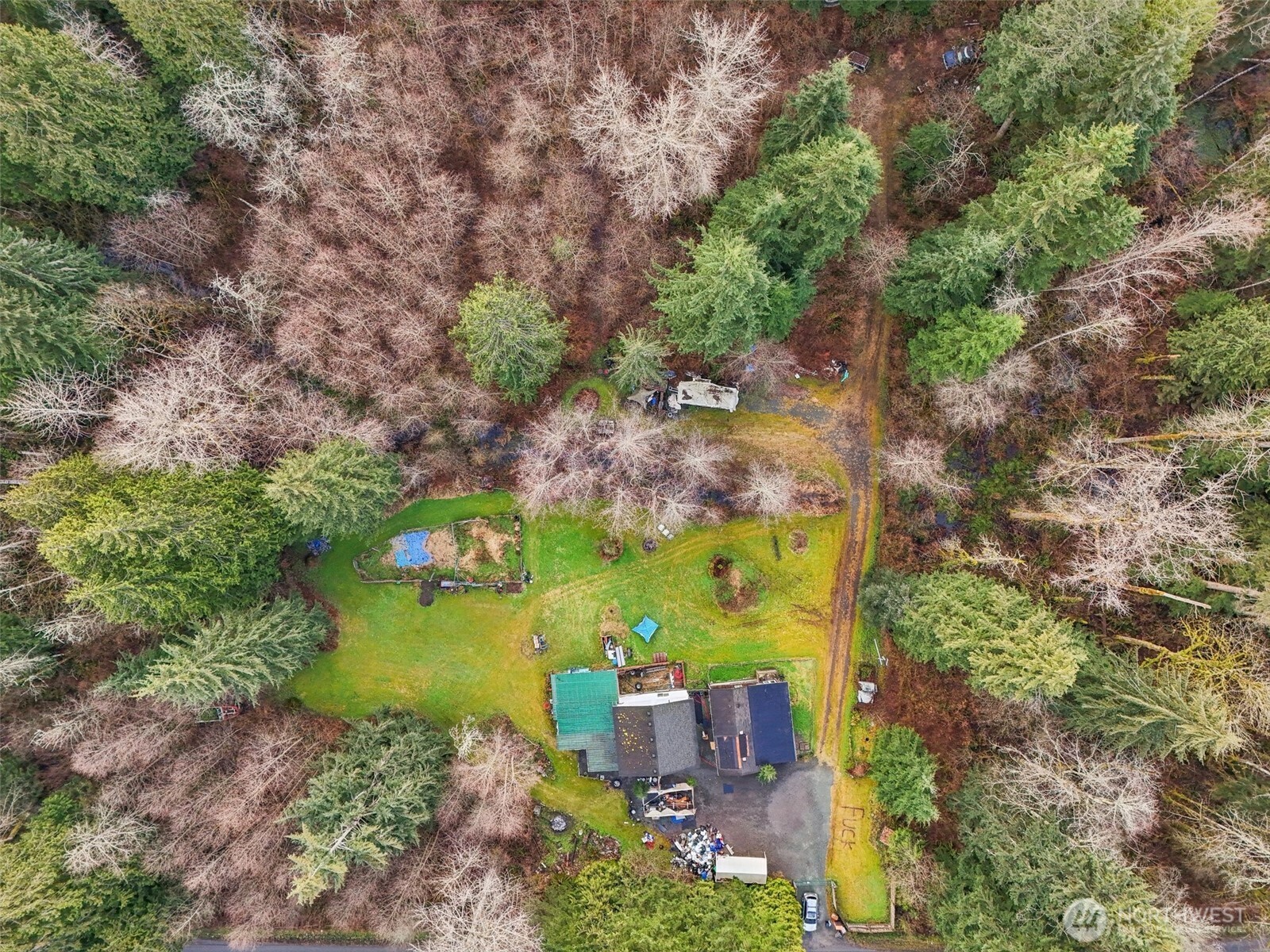 12712 Jordan Trails Road Property Photo 19