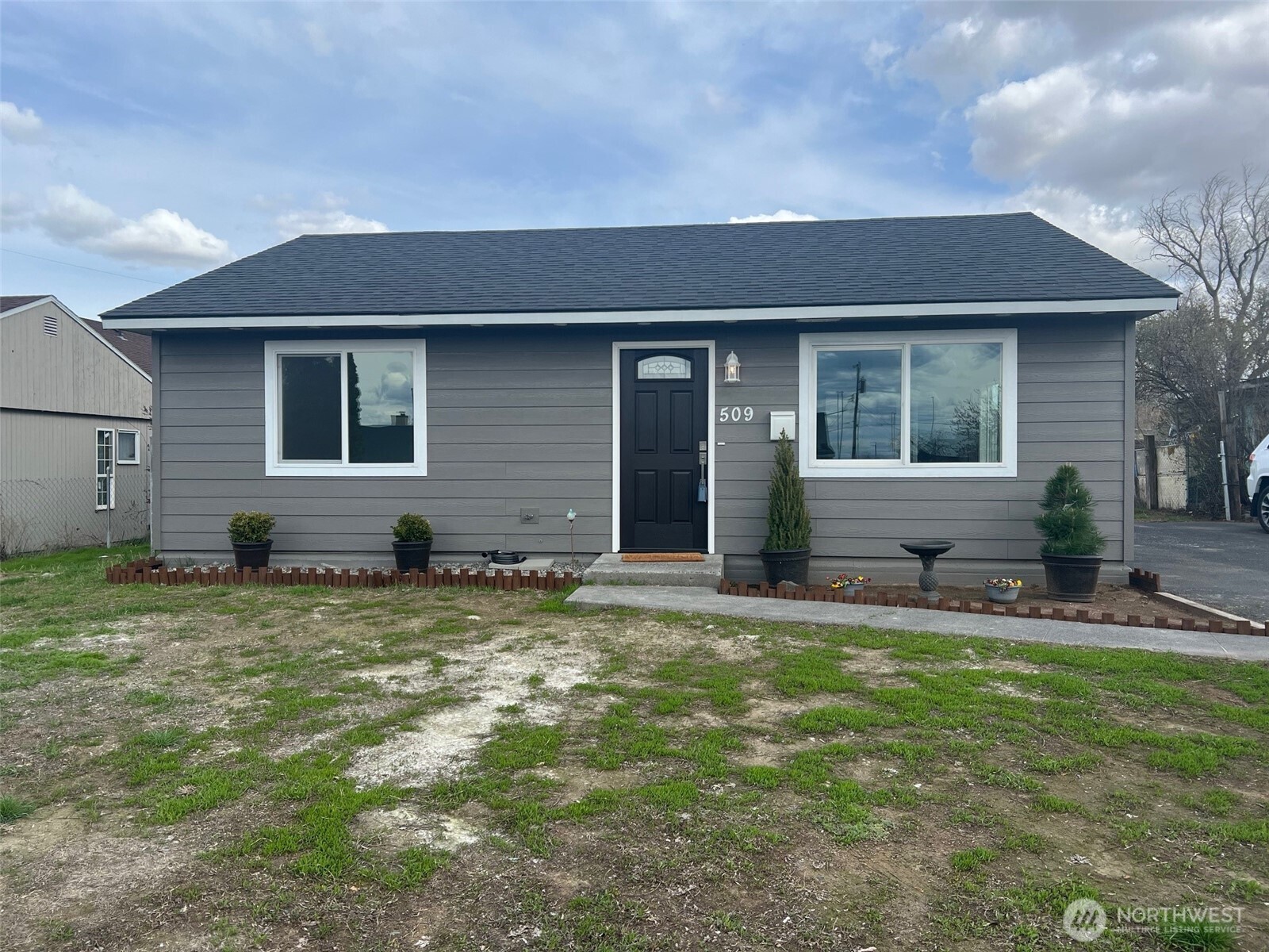 509 S Juniper Drive Property Photo