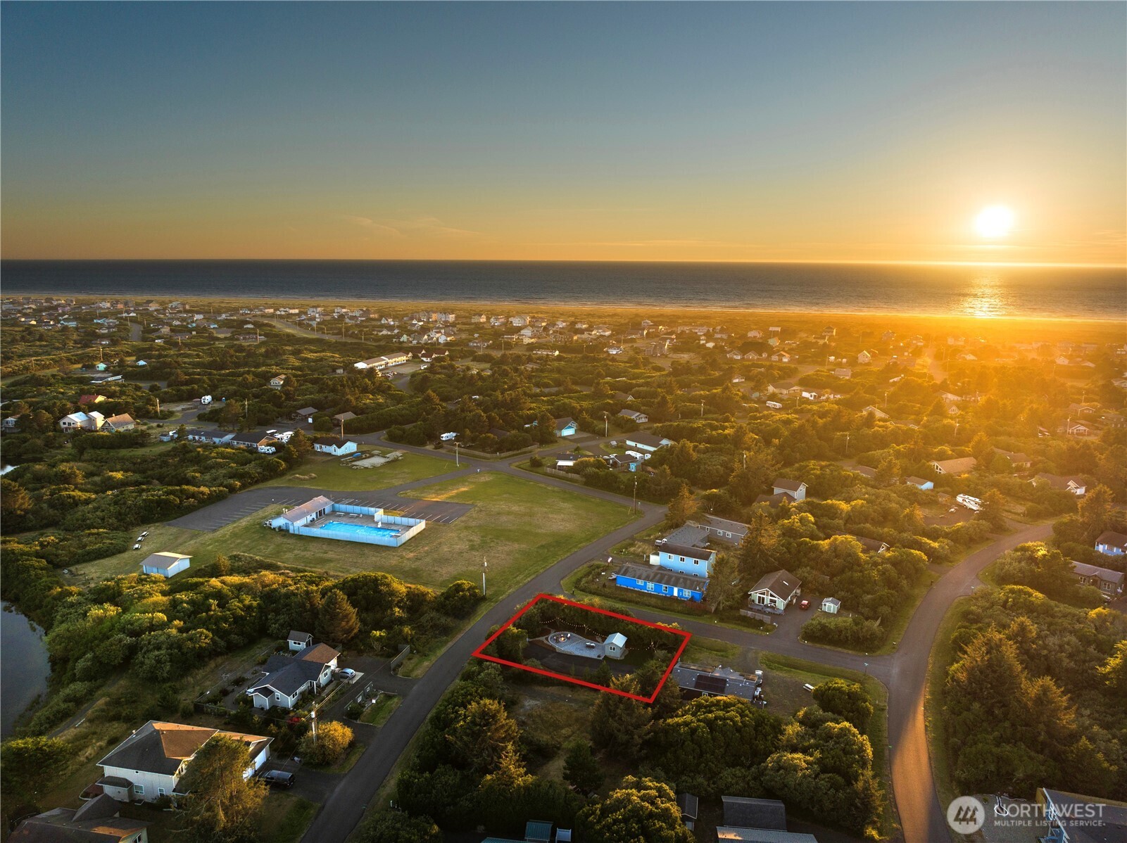 298 Seashore Street Property Photo
