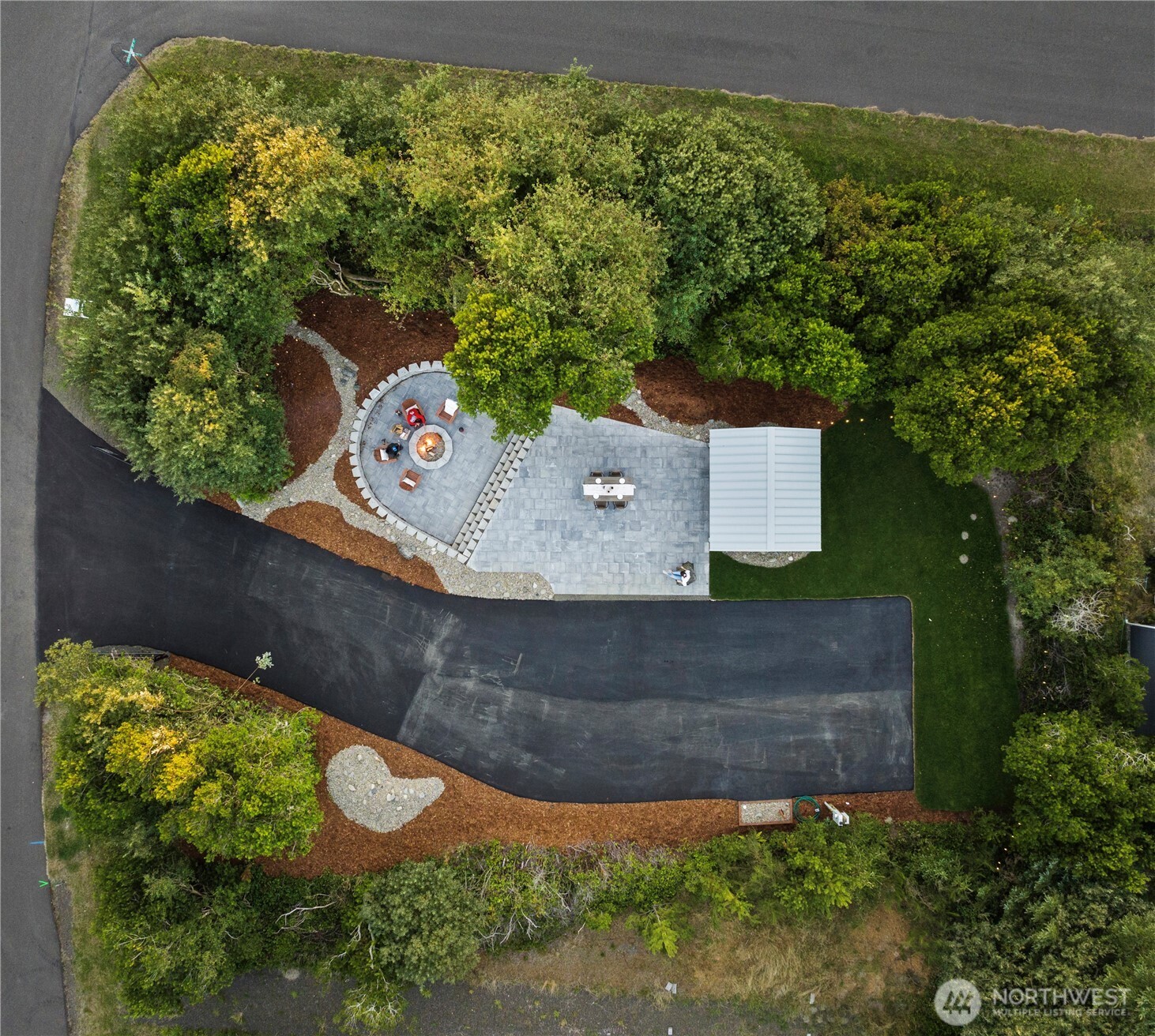 298 Seashore Street Property Photo 23