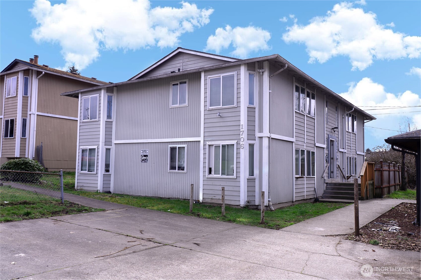 1706 E 56th Street Property Photo