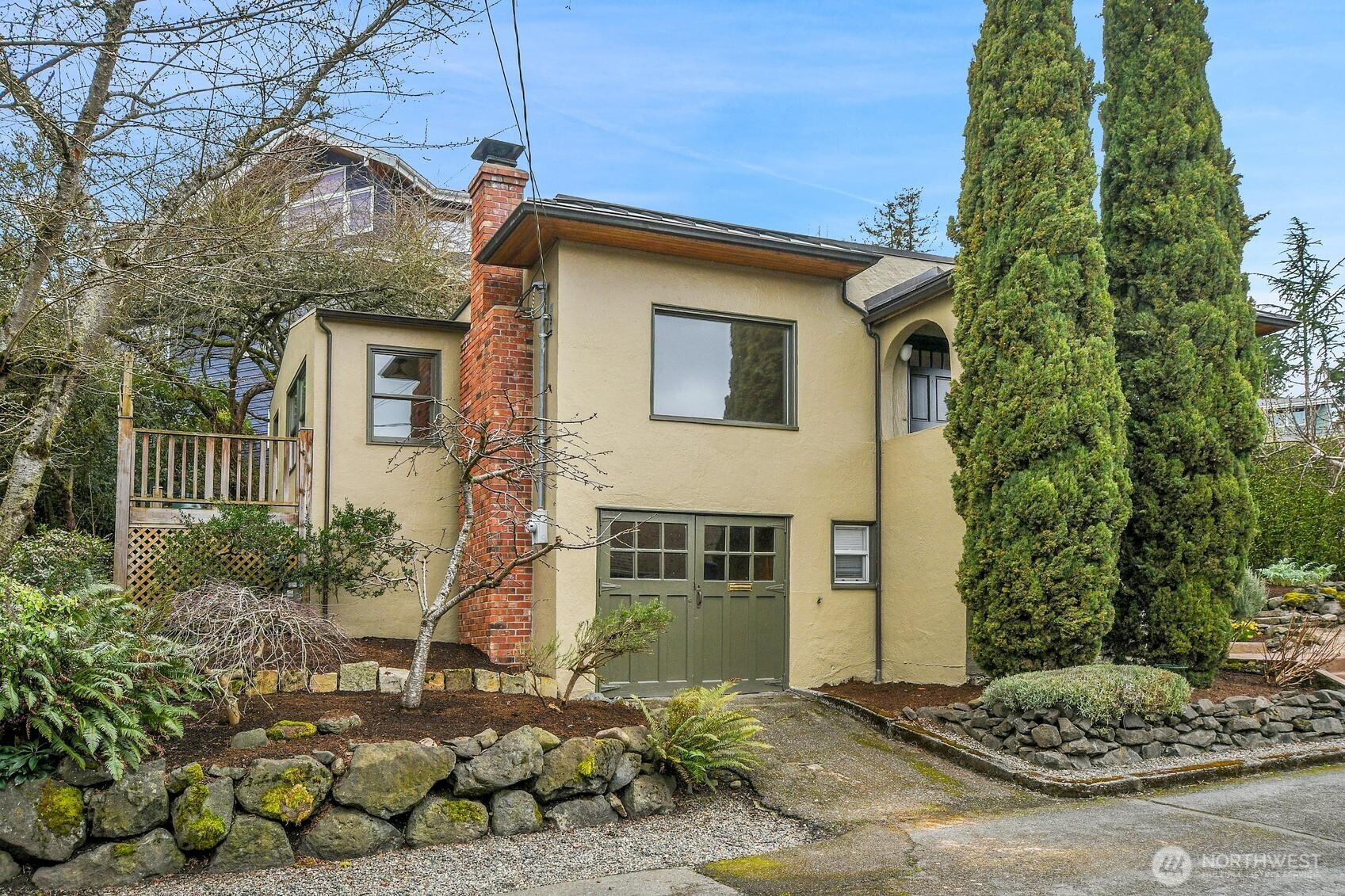 6545 Holly Terrace Property Photo