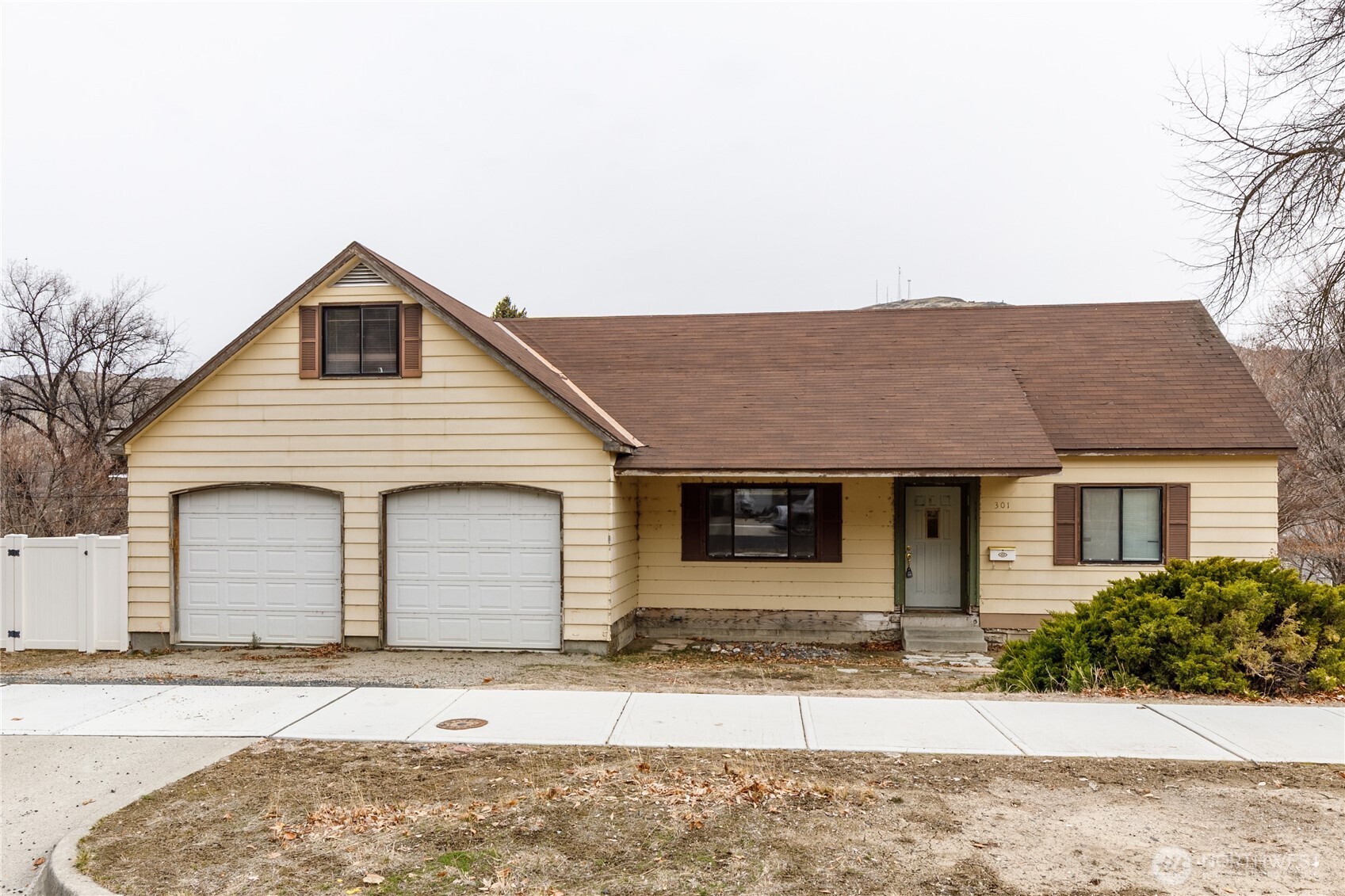 301 Ferry Avenue Property Photo