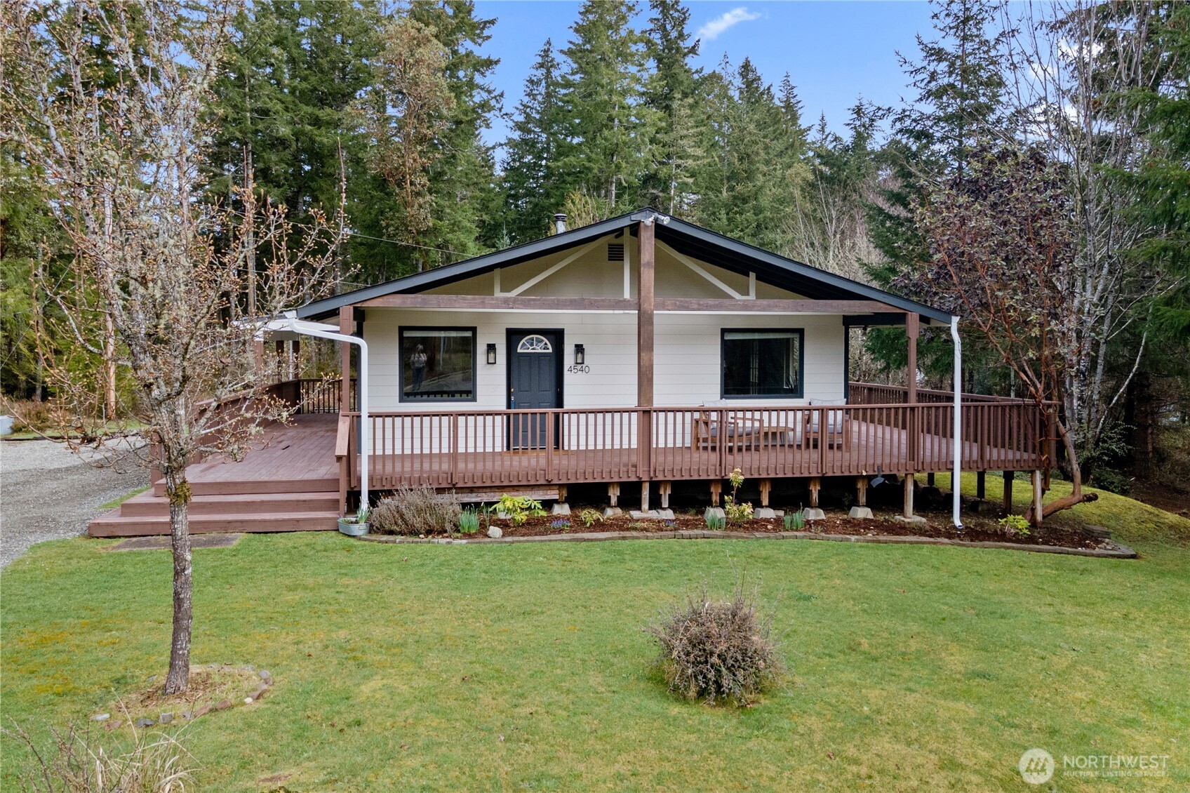 4540 E Pickering Road Property Photo