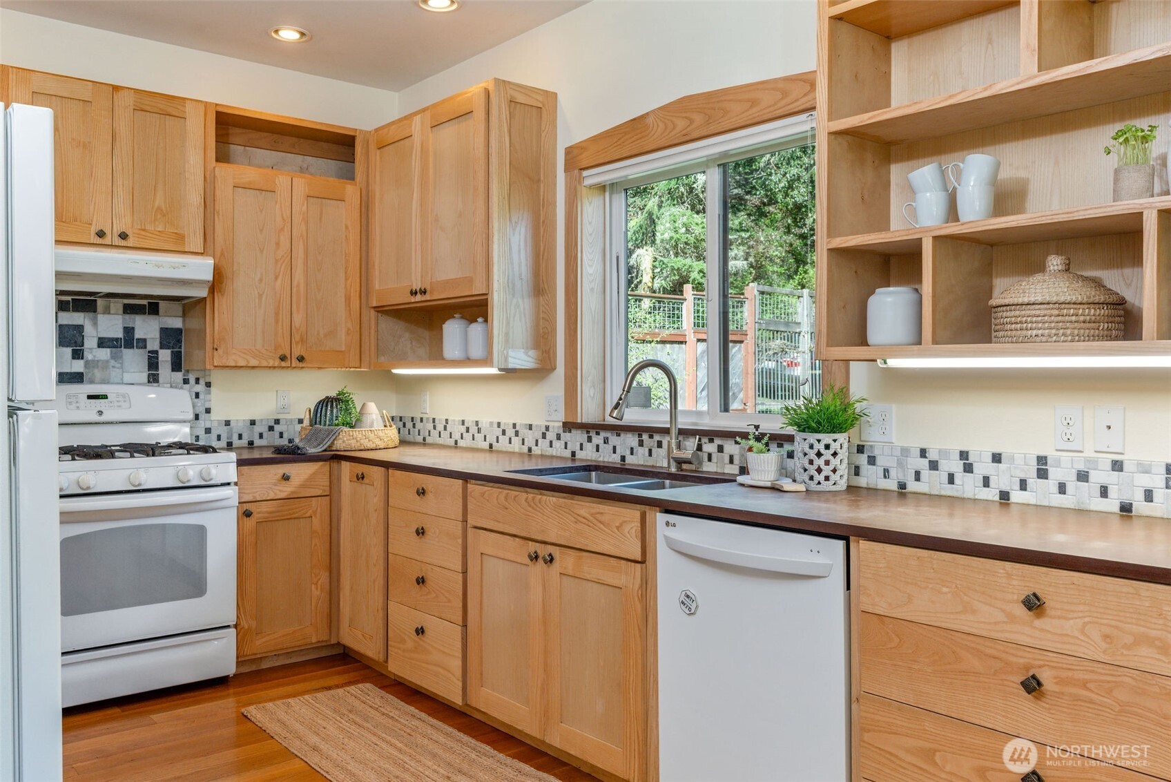 62 Stillpoint Lane Property Photo 13