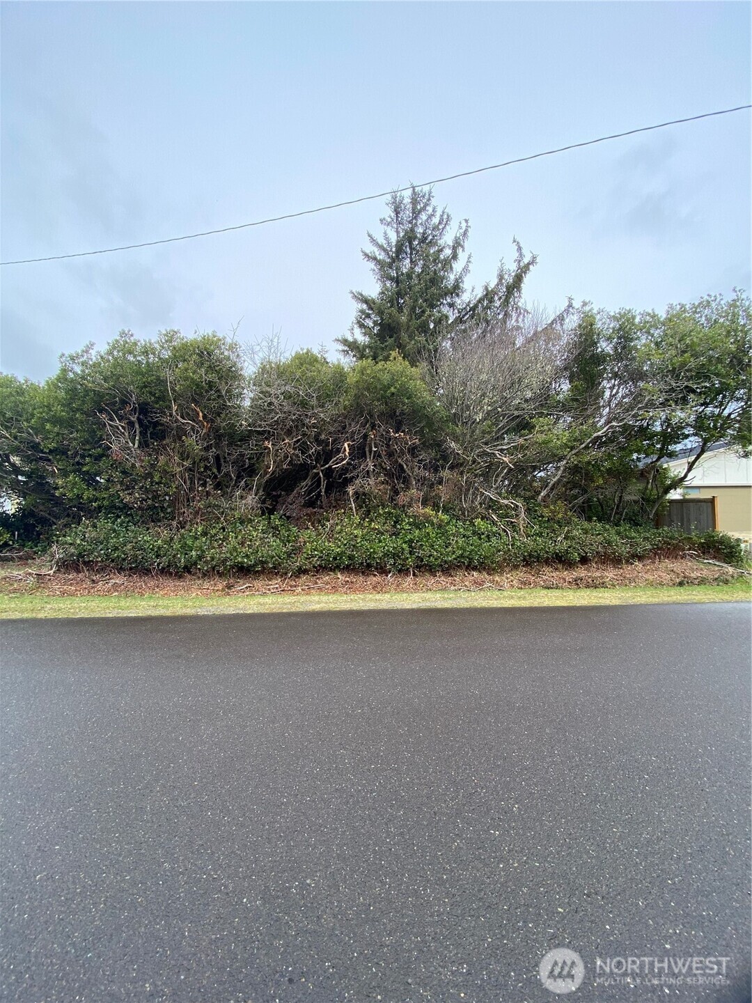 192 Kelp Street Property Photo