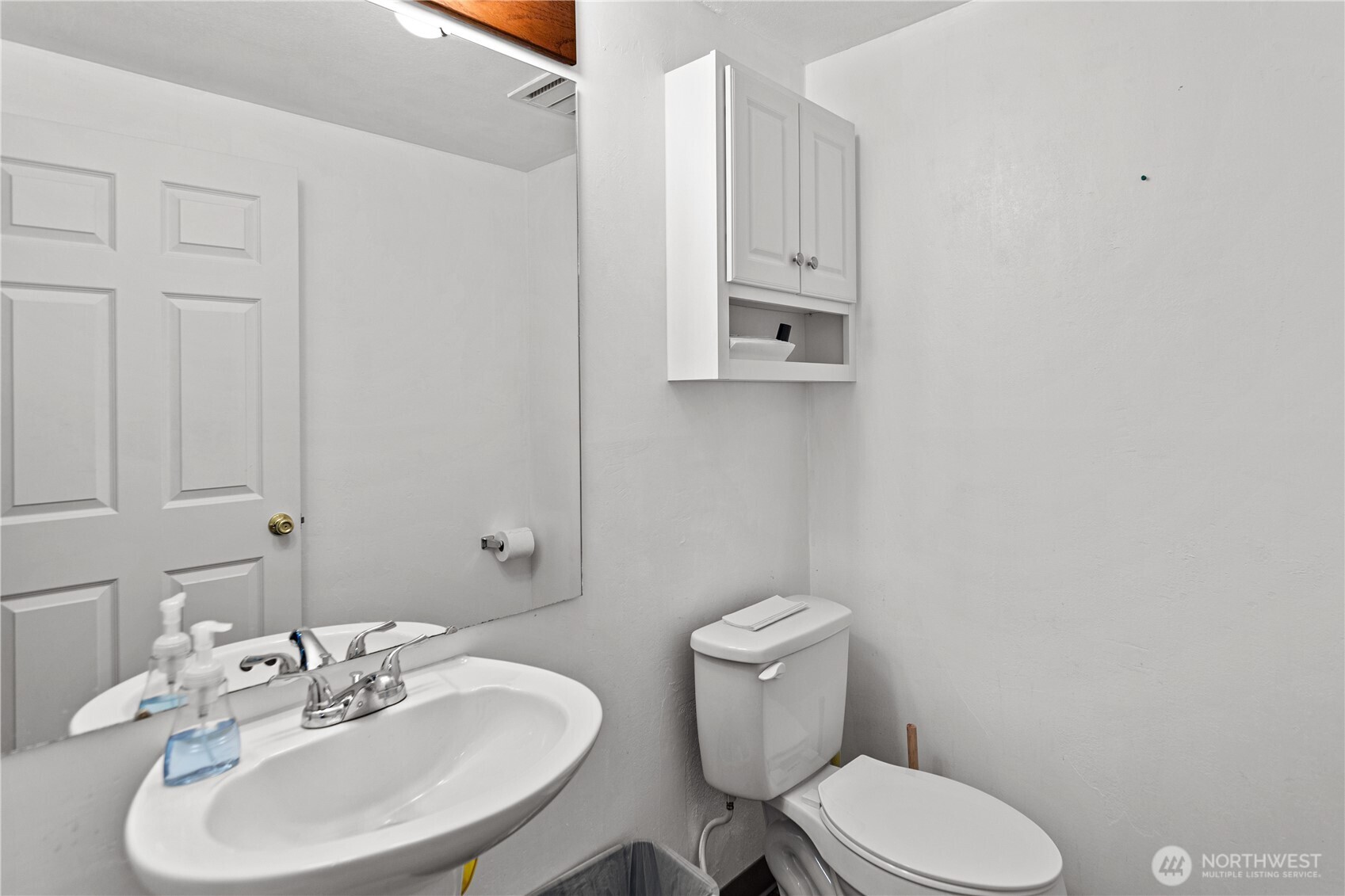 3815 100th Street 2a&b Property Photo 22