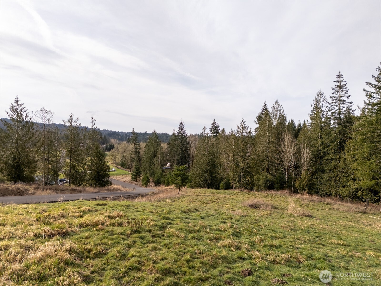 426 Rose Garden Lane Property Photo 4