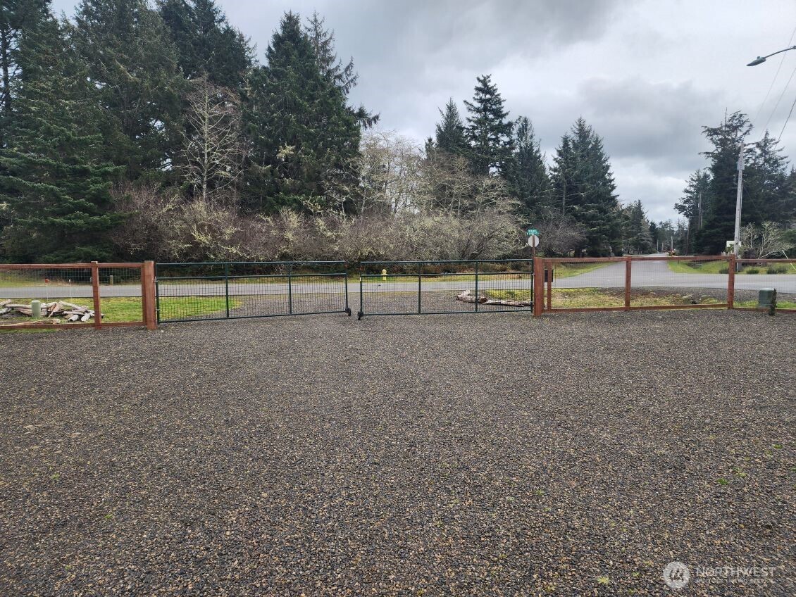 715 Mt Olympus Avenue Property Photo 5