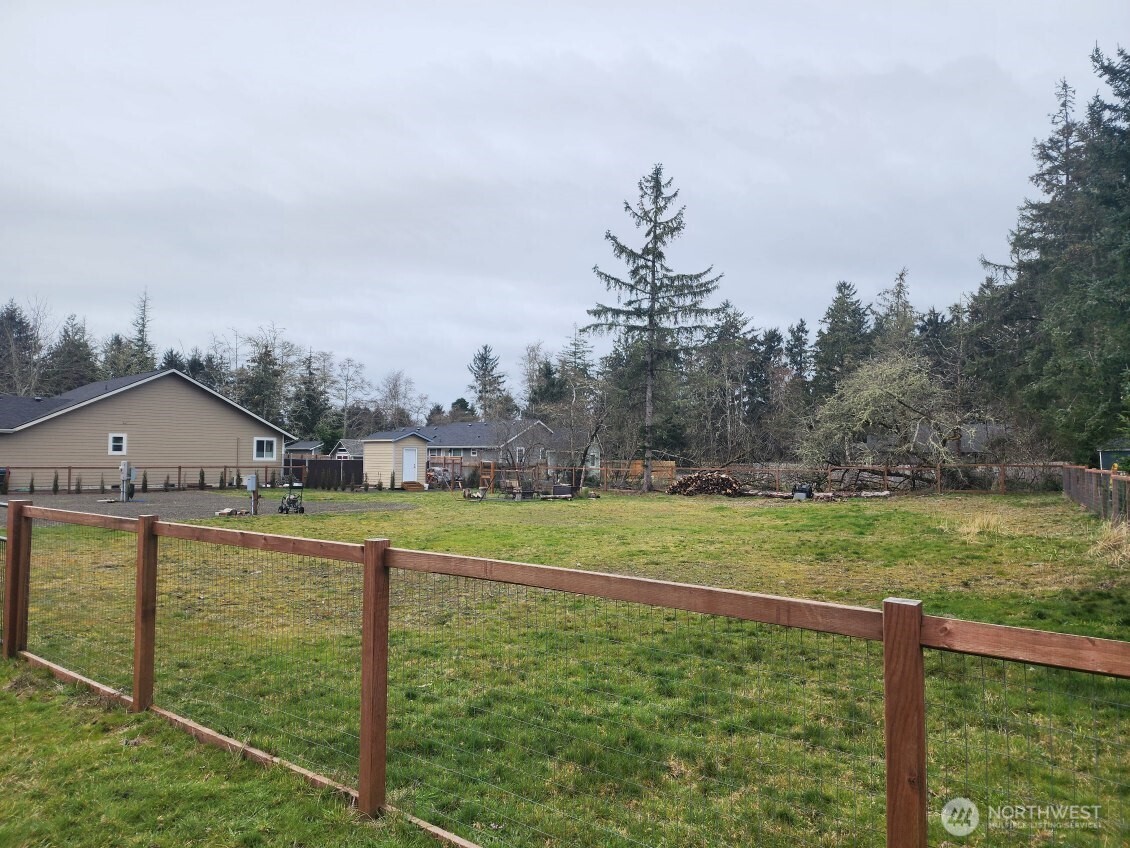 715 Mt Olympus Avenue Property Photo 7