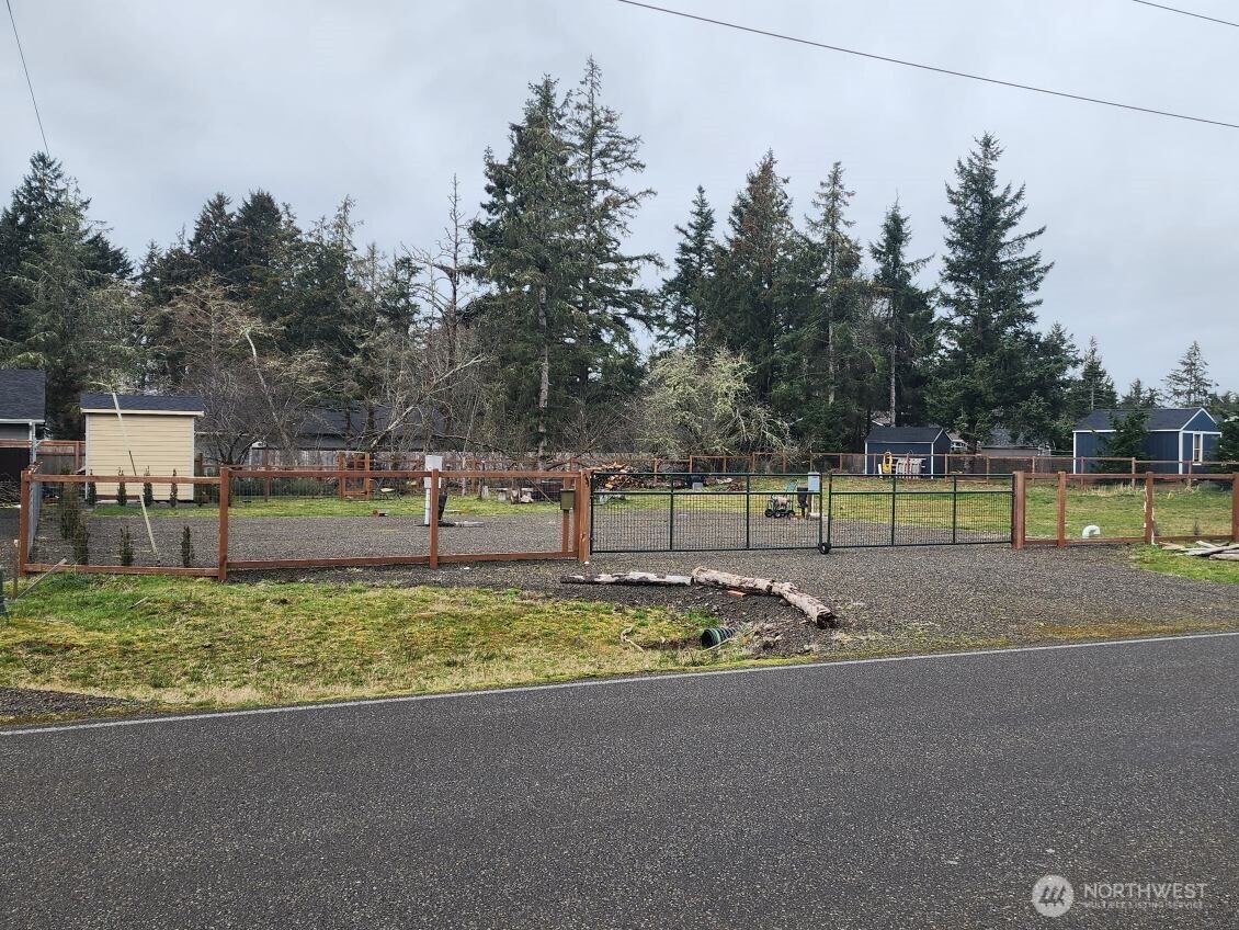 715 Mt Olympus Avenue Property Photo 12