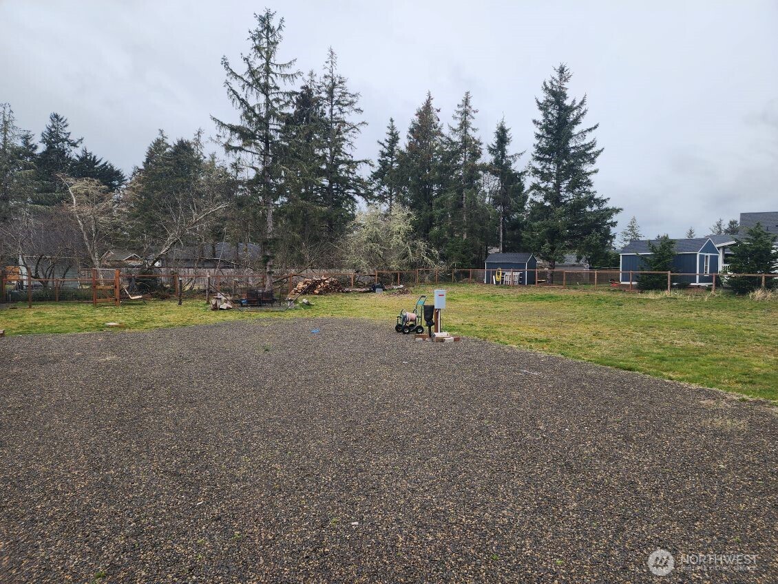 715 Mt Olympus Avenue Property Photo 20